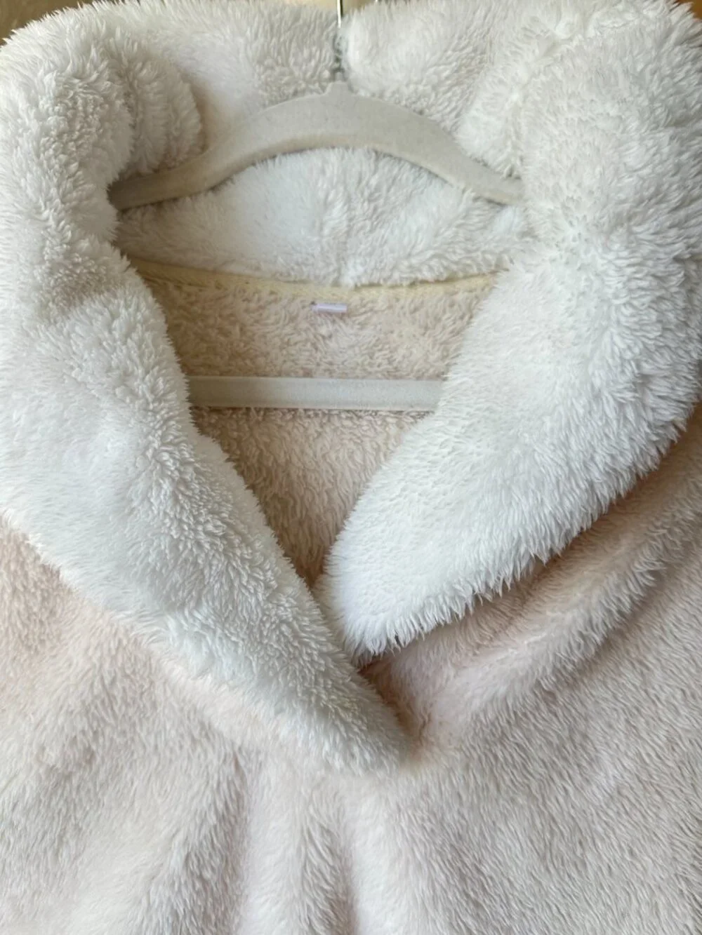 Women’s M Fluffy Fleece Pajama Set Ivory White Plush 2 Piece Loungewear